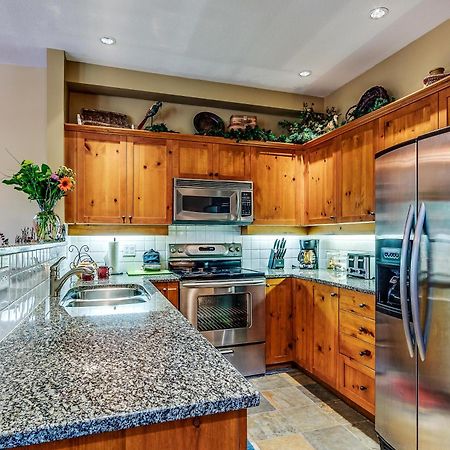 Mountain Star 28 Hot Tub Villa Whistler Luaran gambar
